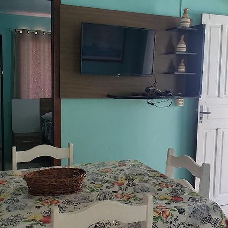 Casa De 2 Quartos No Centro De بومبينهاس المظهر الخارجي الصورة